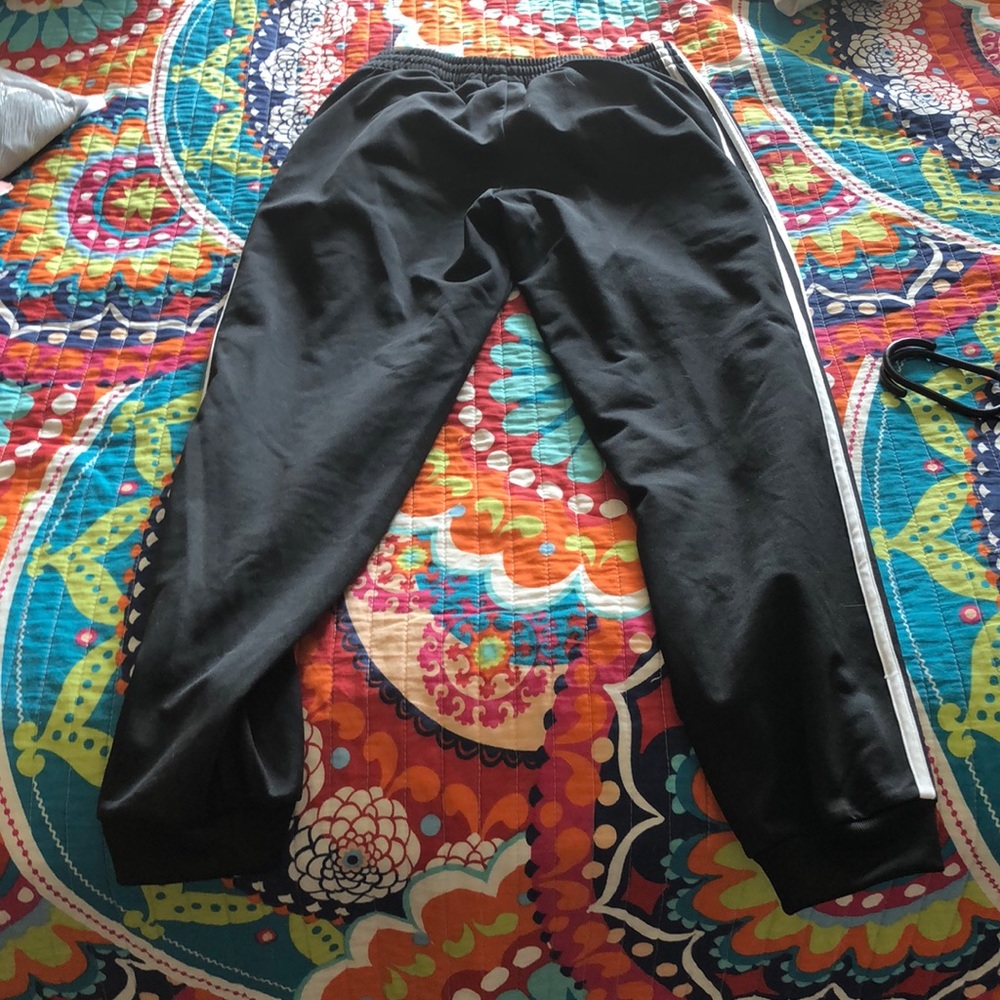 Sweatpants - Picture 5 of 6